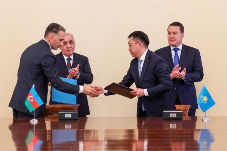 2023_06_22_1_Meeting between the Prime Ministers of Azerbaijan and Kazakhstan, Ali Asadov and Alikhan Smailov, in Baku.jpeg