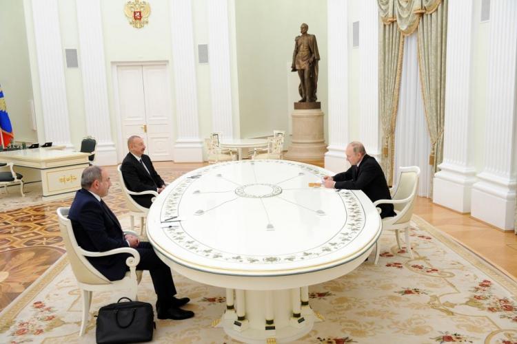 2021_05_02_Aliyev_Pashinyan_i_Putin_se_sreshtnaha_na_11_yanuari_2021_v_Moskva.jpg