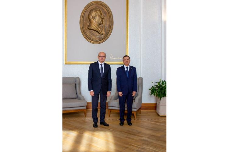 2022_11_03_Parviz Shahbazov met up with Gurbanmamet Elyasov - Ambassador of Turkmenistan to Azerbaijan.jpg