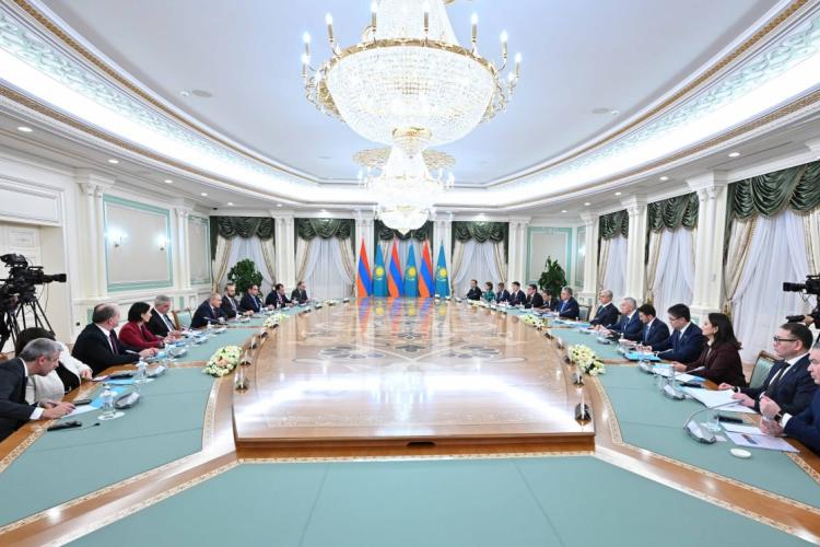 Ilham Aliyev received Russian delegation headed by Maxim Oreshkin
